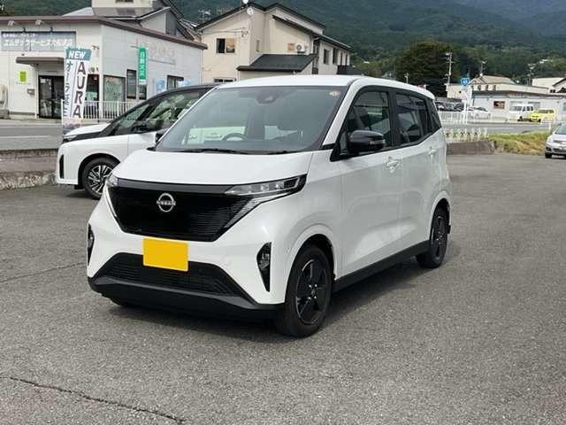 NISSAN SAKURA X | 2023 | WHITE | 4000 km | details NISSAN SAKURA X | 2023 | WHITE | 4000 km | details