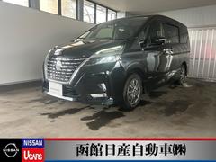 日産　セレナ　２．０　ハイウェイスター　Ｖ　４ＷＤ