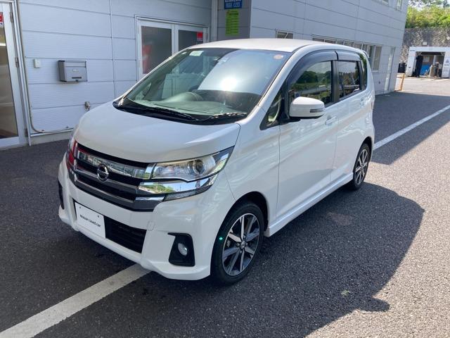 日産 デイズ ６６０　ハイウェイスターＧ　４ＷＤ　アラウンドビューモニター