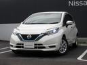 ノート １．２　ｅ－ＰＯＷＥＲ　Ｘ　Ｖセレクション　メモリーナビ（ＭＪ３２０Ｄ－Ｗ）ＴＶ・Ｂｌｕｅｔｏｏｔｈ・ド　アラウンドカメラ　ワンオ－ナ－車　運転席助手席エアバック　エアバッグ　衝突被害軽減装置　ＬＥＤヘッドライト　パワーウインドウ　レーンアシスト　ＥＴＣ　アルミホイール　スマートキー　ドラレコ　Ｂカメラ（1枚目）