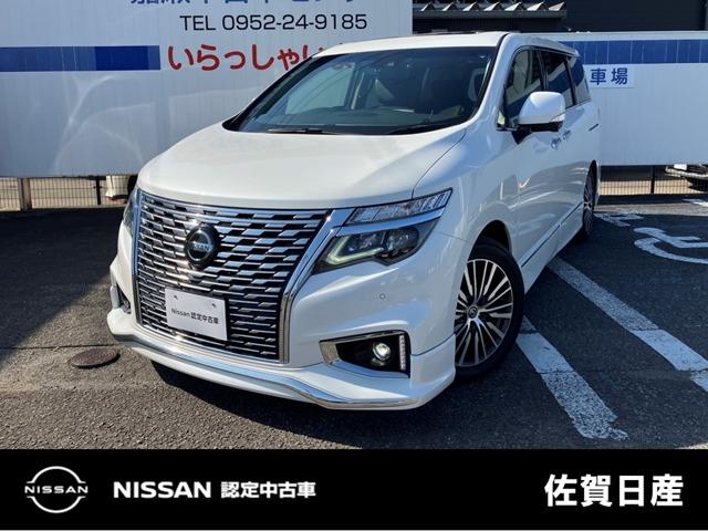 エルグランド(日産) ３．５　ＶＩＰ　４ＷＤ　読書灯　連動ステップ　サンルーフ　ＥＴＣ 中古車画像