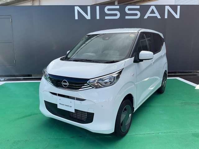 デイズ ６６０　Ｓ　４ＷＤ　９インチ純正ナビ　バックカメラ　ＵＳＢ（1枚目）