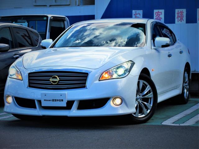フーガ（日産）３７０ＶＩＰ　ＢＯＳＥサウンド　ＶＩＰパッケ−ジ　セミアニリン本革　ＰＷシ−ト　エアコンディショニングシ−ト　アクティブクルコン　前後ドラレコ　車線逸脱防止　キセノンライト　フロントエアロバンパ−　日産ワイド保証 中古車画像