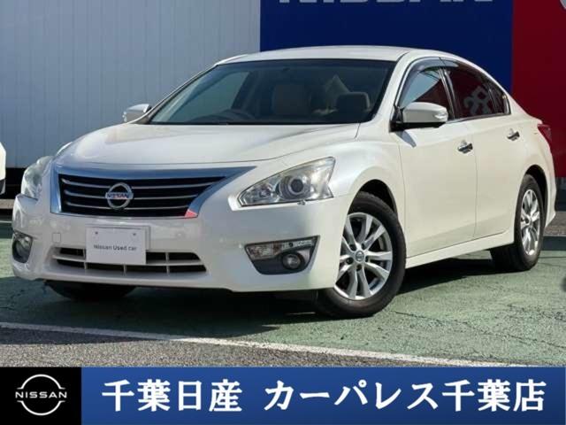 ティアナ(日産) ２．５　ＸＥ　オートクルーズ　ＡＷ　エアバッグ　バックカメラ　インテリジェントキー　ＥＴＣ　パワステ　ワンセグ　整備記録簿　パワーウィンドウ　エアコン　ＡＢＳ　助手席エアバッグ　キーレス　アラビュ　メモリナビ 中古車画像