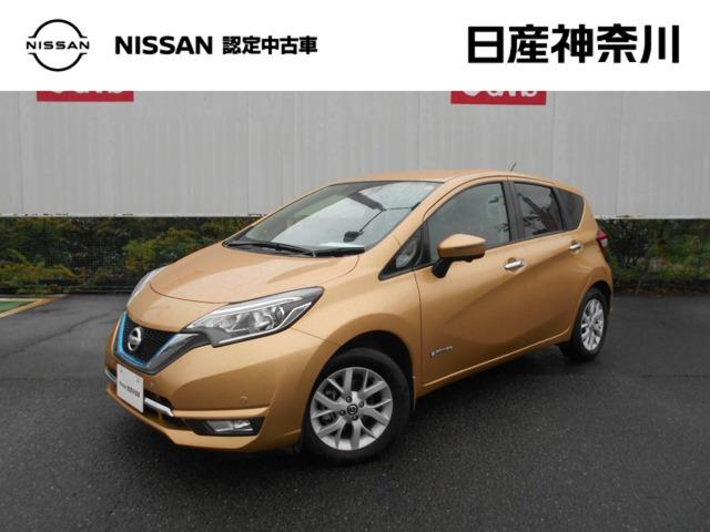 Ｇｅｔ－Ｕ管理番号：１３００－３８Ｆ－１４２８４ 日産オリジナルナビ（ＣＤ／ＤＶＤ）・クルーズコントロール・ステアリングス