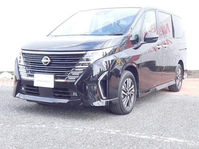 セレナ(日産) １．４　ｅ−ＰＯＷＥＲ　ハイウェイスターＶ　メーカーＭナビ　エマブレ　プロパイ　自動（被害軽減）ブレーキ　ＬＤＰ　追従クルーズ　ＬＥＤランプ　バックモニター　禁煙　アルミホイール　ドライブレコーダ　ＥＴＣ　記録簿　盗難防止システム　スマートキー　１オナ　オートエアコン　ナビＴＶ 中古車画像