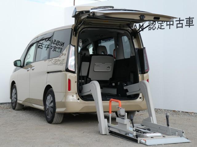 Ｇｅｔ－Ｕ管理番号：７１８－２５１－１２９１７ 福祉車両・コネクトナビ・アラウンドモニター・寒冷地仕様・ＡＣ電源・ＥＴＣ