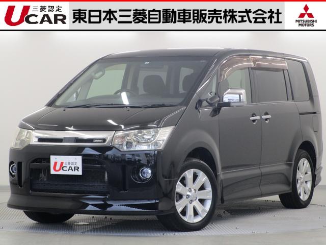 ローデスト G パワーパッケージ 2WD/2.0Lガソリンエンジン/3列シート7人乗り(キャプテンシート)/禁煙/純正エアロ装着車/パナソニックストラーダメモリーナビ/バックカメラ/車両状態評価3.5/車検整備実施お渡し/オートライト(1枚目)