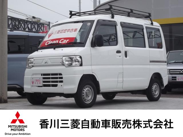 三菱 ＣＤ　１６．０ｋｗｈ　４シーター　電気自動車　　走行１７３００キロ　普通＆急速充電　ルーフキャリア　運転席＆助手席シ－トヒ－タ－　荷室マット　ユ－ティリティフック　リヤクォ－タ－ウインドウパイプ