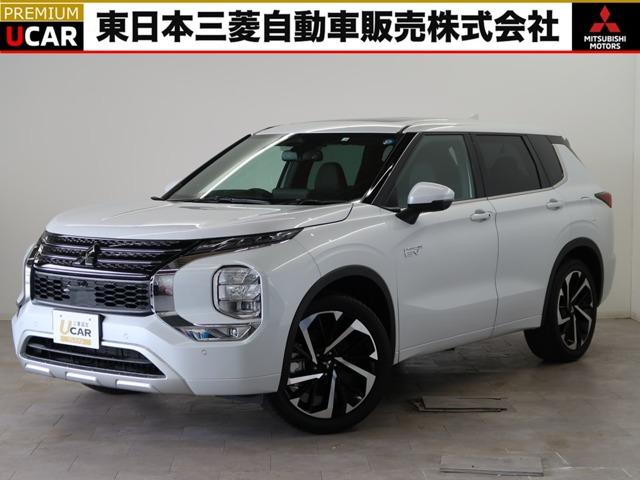 アウトランダーＰＨＥＶ(三菱) Ｐ　４ＷＤ　フロアシフト　パドルシフト　デュアルエアコン　スマフォ連携ナビゲーション　フルセグＴＶ 中古車画像