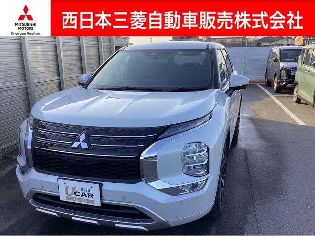 アウトランダーＰＨＥＶ(三菱) Ｐ　Ｓヒーター　クルーズコントロール　スマートキー　ナビ　バックモニター　アルミ 中古車画像