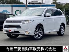 三菱　アウトランダーＰＨＥＶ　Ｇナビパッケージ　三菱認定保証　フルセグ　バックカメラ