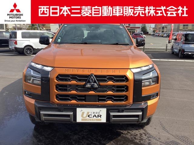 ＧＳＲ　全周囲カメラ　ナビ　クルーズコントロール　アラウンドモニター　Ｐセンサー　エアコン　シートヒーター　オートクルーズコントロール　４ＷＤ　アルミホイール　ナビ　アイドリングストップ　メモリーナビ　ＡＢＳ