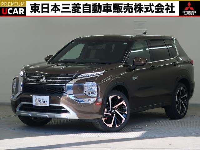 Ｐ　７人乗り　試乗車ＵＰ　電動ムーンルーフ　ＨＤＭＩポート　本革　ＢＯＳＥスピーカー　純正スマホ連携ナビ　全方位カメラ　メモリー機能パワーシート　パワーゲート　シートヒーター　スマホ充電　容量９６％　禁煙