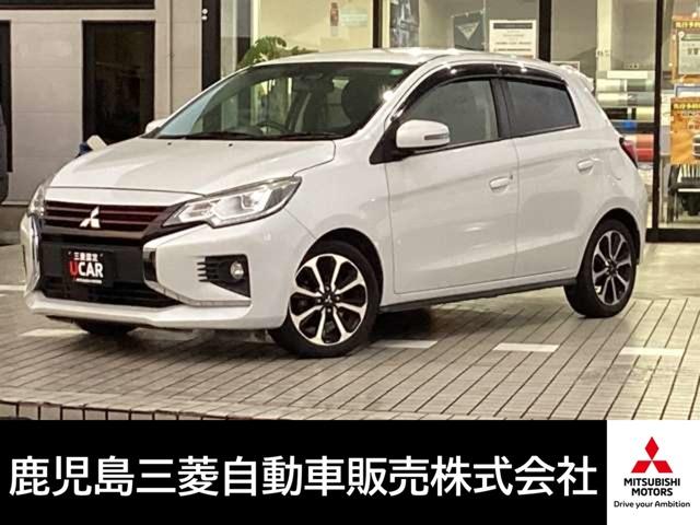 バックカメラ付いてるのでバック駐車がラクラク安心です ナビ付いてるので初めての場所でもスイスイ行けますね(^_-)-☆