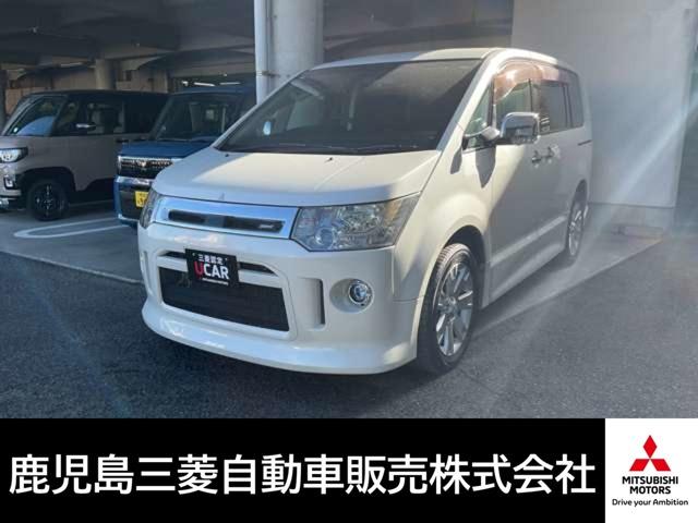 デリカD:5(三菱) ローデスト G パワーパッケージ 両側パワースライドドア 両自動ドア 横滑り防止 フルセグTV クルコン ETC ウォークスルー ナビTV スマートキー アルミホイール 3列シート キーレス バックモニター DVD再生機能 HDDナビ 中古車画像