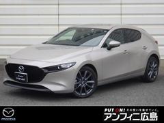 マツダ　ＭＡＺＤＡ３ファストバック　１．５　１５Ｓ　ツーリング　メモリーナビ