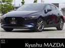 ＭＡＺＤＡ３ファストバック ２．０　２０Ｓ　バーガンディ　セレクション　ブルートゥース　インテリキー　エアバッグ　キーレス　追従クルコン　シートヒータ　ＤＶＤ再生　パーキングセンサー　Ｂカメラ　電動シート　Ｉ－ＳＴＯＰ　アルミホイール　ＵＳＢ　盗難防止システム　パワステ（1枚目）