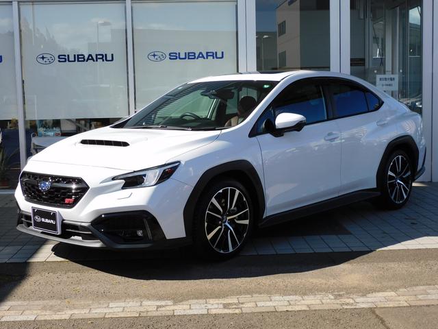 ＷＲＸ Ｓ４(スバル) ＳＴＩスポーツＲ　ＥＸセンターインフォメーションディスプレイ　１１．６インチセンターインフォメーションディスプレイ＆インフォテインメントシステム　ハーマンカードンサウンドシステム　サンルーフ　ＥＴＣ２．０　ドライブレコーダー 中古車画像