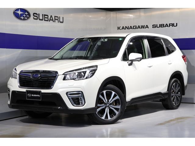 ナビゲーションにフロント＋サイド＋リアカメラ装備♪ 後退時ブレーキに後方警戒システム付の人気モデル！