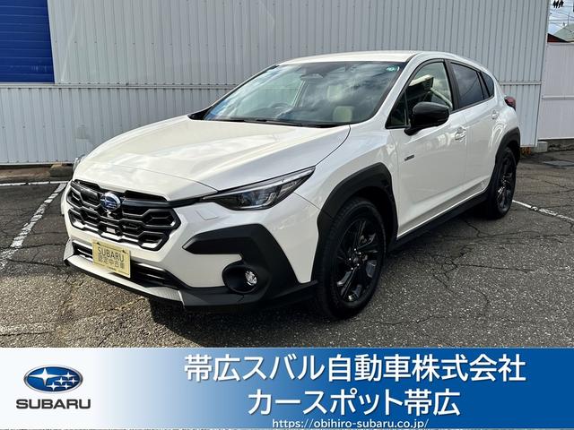 【パールホワイトのクロストレック入荷！】 【ナビ機能やシートヒーターなど人気のオプション装備済！】