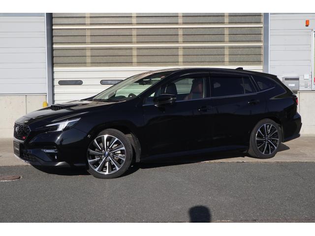 レヴォーグ(スバル) ＳＴＩスポーツＲ　ＥＸ　ＡＷＤ／アイサイトＸ／デュアル機能付きオートエアコン／オートワイパー／オートライト／ハイビームアシスト／本革シート／シートヒーター／大型インフォメーションディスプレイ／全方位カメラ／ＥＴＣ２．０ 中古車画像