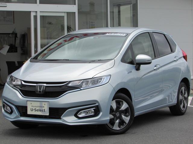 L ホンダセンシング 純正メモリーナビ フルセグTV CD DVD Bluetooth USB リアカメラ ETC 禁煙 元試乗車 ホンダセンシング LEDヘッドライト LEDフォグライト サイドエアバッグ スマートキー(1枚目)