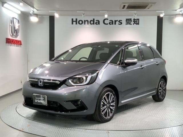 e:HEVリュクス ホンダセンシング試乗車 新車保証 地デジ (1枚目)