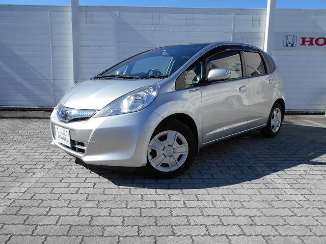 ホンダ フィットハイブリッドハイブリッド １０ｔｈアニバーサリー ワンオーナー 禁煙車 クルーズコントロール ｃｄオーディオ スマートキー ｅｔｃの中古車 車体価格49 8万円 11 平成23 年式 走行5 9万キロ 車体色アラバスターシルバーメタリック 長野県飯田市上郷