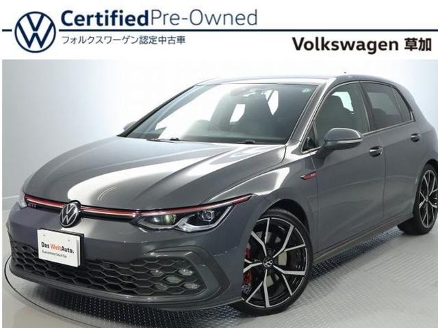 ゴルフＧＴＩ(フォルクスワーゲン) ベースグレード　ＧＴＩ専用レザーマルチファンクションステアリングホイール　”ＤＣＣ”搭載　１９インチ 中古車画像