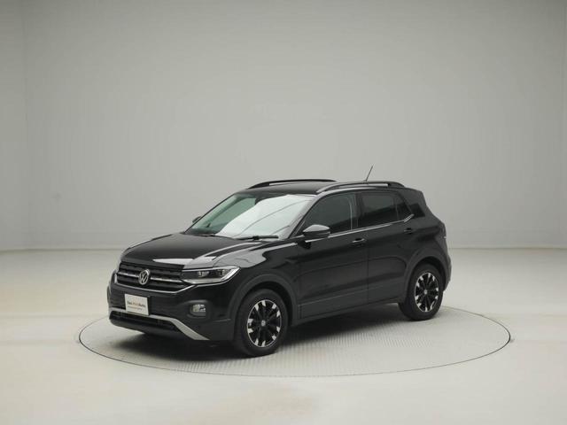 ＴＳＩ　１ｓｔ　認定中古車　アダクティブクルーズコントロール（全車速追従機能付き）　ブラインドスポットディテクション（後方死角検知機能）　リヤビューカメラ　リヤトラフィックアラート　パークディスタンスコントロール