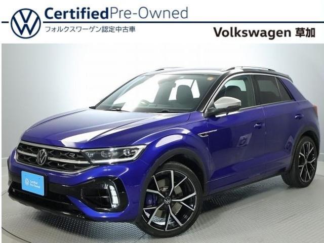 Ｔ－ロック Ｒ　７速ＤＳＧ（デュアルクラッチトランスミッション）搭載　１９インチアルミホイール　　Ｒ専用ブルーのブレーキ　Ｔ－Ｒｏｃ　Ｒ　ラピスブルー（1枚目）