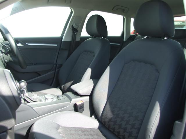 スポーツバック1.4TFSI ナビ アダプティブクルコン(9枚目)