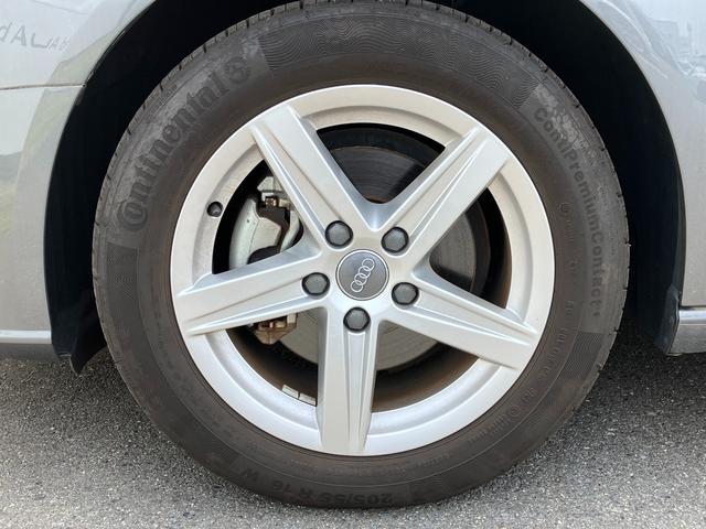 Ａ３ スポーツバック１．４ＴＦＳＩ　アダプティブクルーズコントロール　リヤカメラ　コーナーセンサー　キセノンヘッドライト　１７インチアルミ　ＴＶチューナー　スマートキー（17枚目）