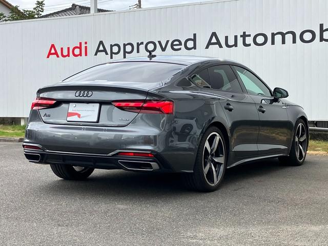 A5スポーツバック 45TFSIクワトロ Sライン アダプティブクルーズコントロール サイドアシスト レーンアシスト HDマトリクスレーザーライト サラウンドビューカメラ バーチャルコックピット ハーフレザーシート 電動シート シートヒーター(3枚目)