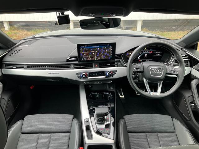 A5スポーツバック 45TFSIクワトロ Sライン アダプティブクルーズコントロール サイドアシスト レーンアシスト HDマトリクスレーザーライト サラウンドビューカメラ バーチャルコックピット ハーフレザーシート 電動シート シートヒーター(6枚目)