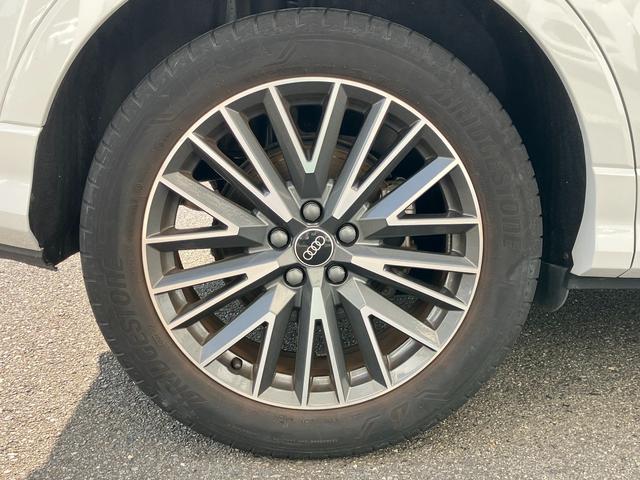 Ｑ３ ３５ＴＦＳＩ　Ｓライン　スマートフォンインターフェイス　ブラックスタイリング　プライバシーガラス　アダプティブクルーズコントロール　サイドアシスト　レーンアシスト　パーシャルレザーシート　シートヒーター　１９インチアルミ（16枚目）