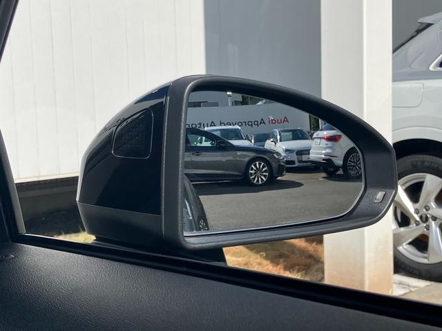 TTクーペ Sラインコンペティションプラス Sline マトリクスLEDヘッドライト ブラックスタイリング マグネティックライド プライバシーガラス クルーズコントロール 19インチアルミ レッドキャリパー RSリヤスポイラー(30枚目)