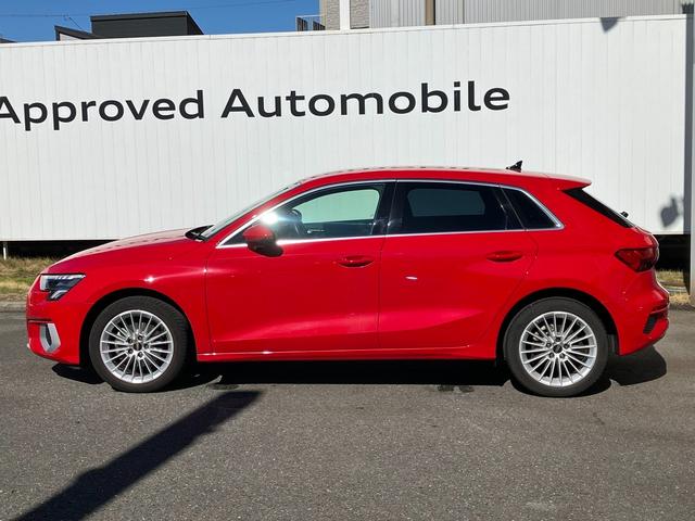 Ａ３ スポーツバック３０ＴＦＳＩアドバンスド　ＭＭＩナビゲーション　バーチャルコックピット　ＴＶチューナー　スマートフォンインターフェイス　ＬＥＤヘッドライト　１７インチアルミ　リヤコーナーセンサー　後付けリヤカメラ（2枚目）