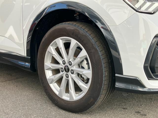 Ｑ３スポーツバック ３５ＴＦＳＩ　元デモカー　アダプティブクルーズコントロール　サイドアシスト　レーンアシスト　サラウンドビューカメラ　バーチャルコックピット　ＬＥＤヘッドライト　１８インチアルミ（17枚目）