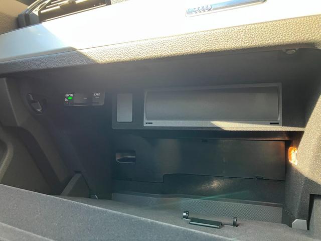 Ｑ３スポーツバック ３５ＴＦＳＩ　元デモカー　アダプティブクルーズコントロール　サイドアシスト　レーンアシスト　サラウンドビューカメラ　バーチャルコックピット　ＬＥＤヘッドライト　１８インチアルミ（28枚目）