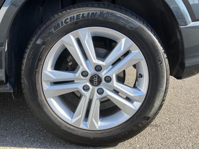 フロント左ホイールです。