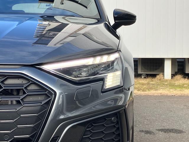 S3 スポーツバック ブラックスタイリング 19インチアルミ レザーシート プライバシーガラス マトリクスLEDヘッドライト 電動シート シートヒーター リヤカメラ コーナーセンサー バーチャルコックピット(11枚目)