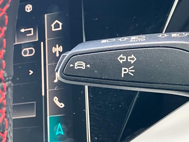 S3 スポーツバック ブラックスタイリング 19インチアルミ レザーシート プライバシーガラス マトリクスLEDヘッドライト 電動シート シートヒーター リヤカメラ コーナーセンサー バーチャルコックピット(34枚目)