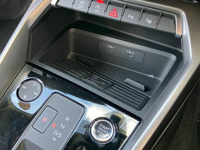 Ａ３ スポーツバック３０ＴＦＳＩ　Ｓライン　アダプティブクルーズコントロール　サイドアシスト　レーンアシスト　Ｓｌｉｎｅ　レザーシート　リヤカメラ　コーナーセンサー　マトリクスＬＥＤヘッドライト　１８インチアルミ　バーチャルコックピット（24枚目）