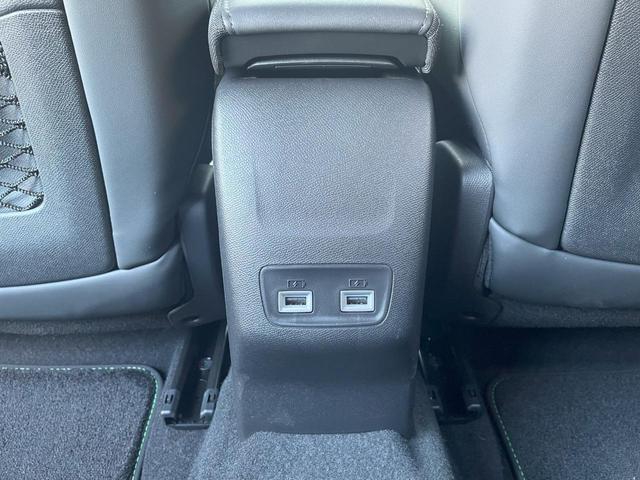 ｅ－２００８ ＧＴ　ＥＶ／ＡＣＣ／正規認定中古車・新車保証継承／シートヒーター／Ｃａｒｐｌａｙ／アンドロイドオート／アルカンタラシート／事故歴無し（17枚目）