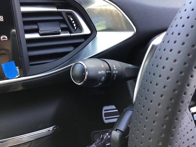 SW GT ブルーHDi 8AT搭載車(20枚目)