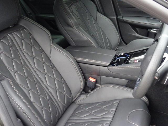 SW GTライン 元試乗車/フルパッケージ/純正ナビ/ETC2.0/新車保障継承/1.6Lガソリンモデル/フルレザーシート/フロントシートヒーター/ナイトビジョン/アクティブサスペンション/セーフティブレーキ/ACC(17枚目)