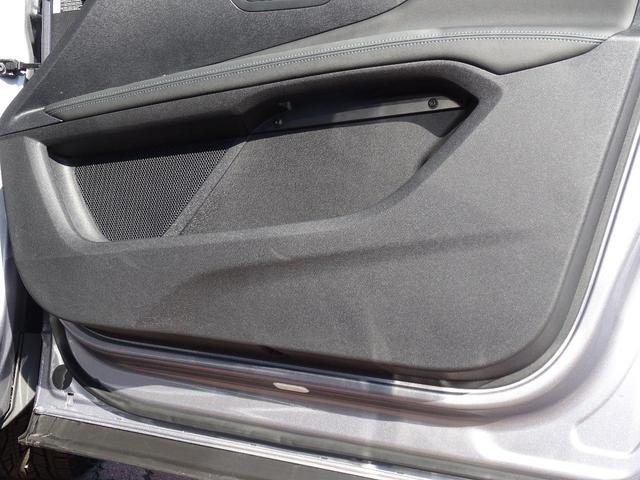 クロスシティ ブルーHDi 新車保障継承/特別仕様車/2.0Lディーゼルターボエンジン/フロントシートヒーター/運転席電動シート/サンルーフ/電動テールゲート/ブラインドスポットモニター/バックカメラ/サイドカメラ/ACC(19枚目)