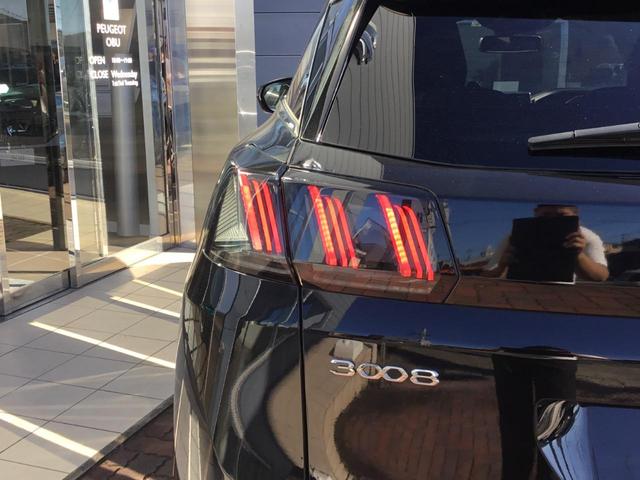 GTハイブリッド4 新車保証継承/PHEV/パノラミックサンルーフ/電動テールゲート/シートヒーター/LEDライト/ACC/セーフティブレーキ/前後コーナーセンサー/バックカメラ/カープレイ/アンドロイドオート(17枚目)